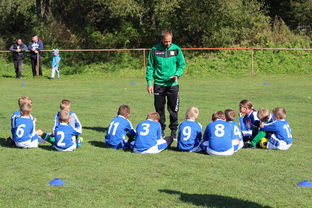 乐鱼棋牌官网-俱乐部在冬窗引援动作频繁，媒体密切关注，因为它们有自得其乐的“冬季俱乐部”