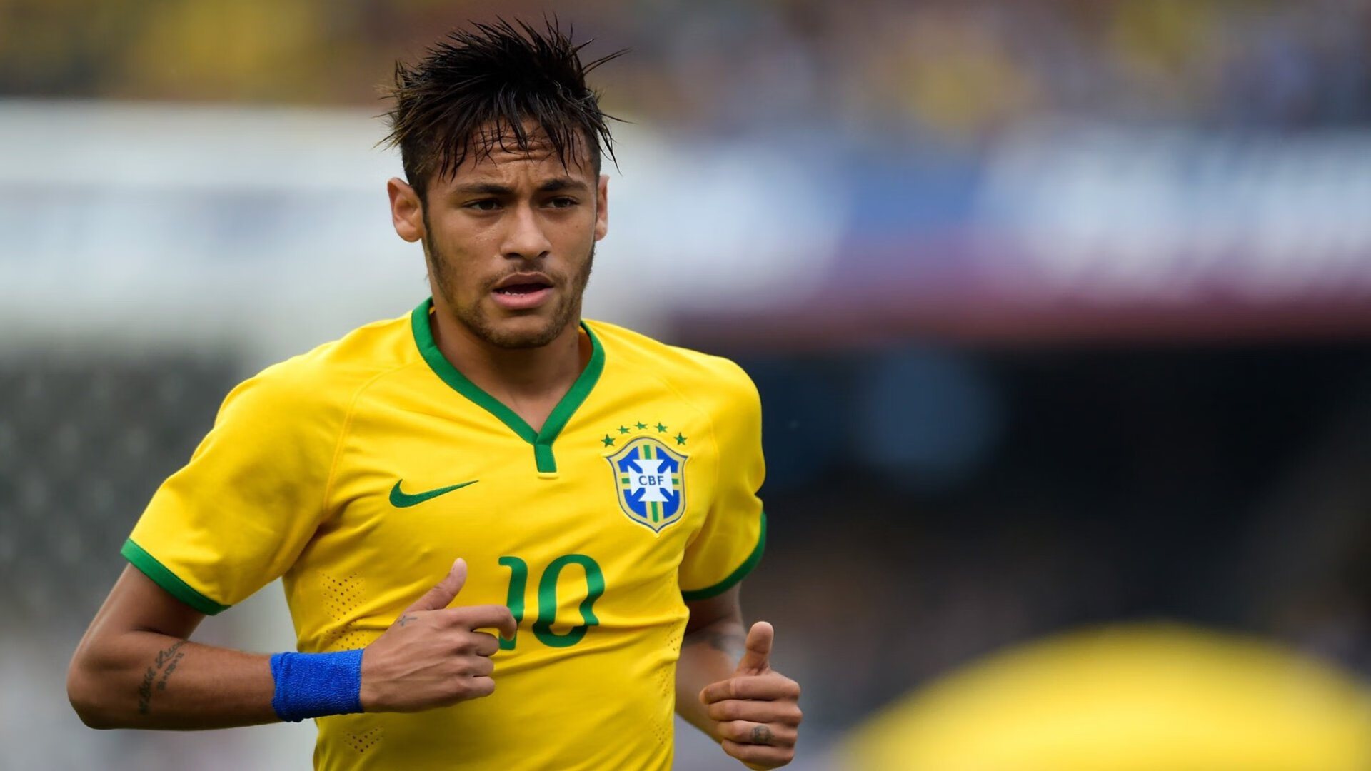 乐鱼体育 官方平台-国足年轻球员进入首发名单，国足最年轻出场记录